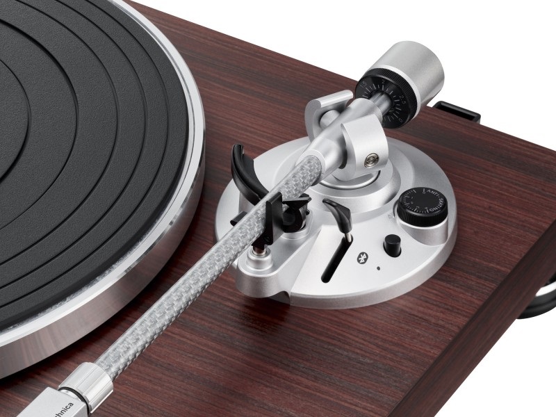 Audio Technica AT-LPW50BTRW cho chất âm đỉnh cao
