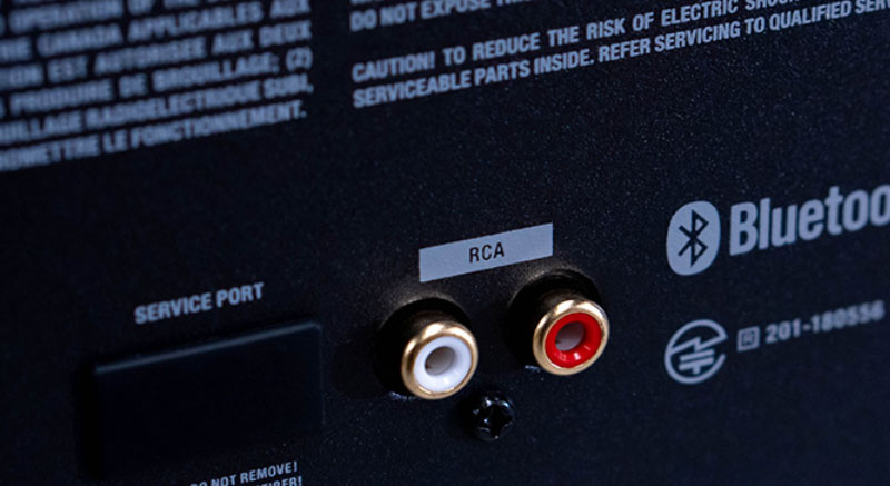 Kết nối qua cổng RCA - Loa Marshall